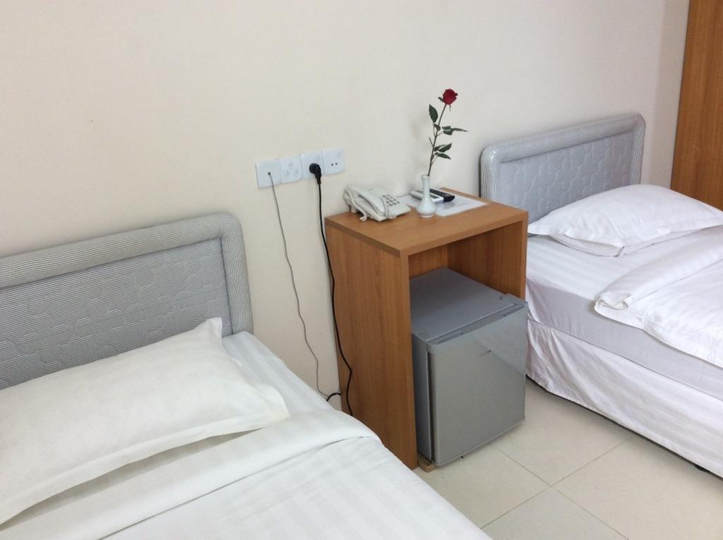 Star Max Hotel Rangum Quarto foto