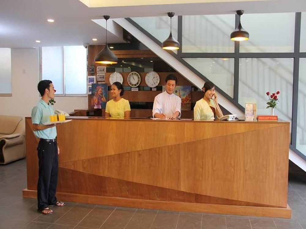 Star Max Hotel Rangum Exterior foto